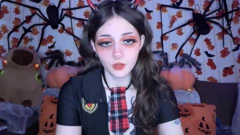 Snapshot of _devilbaby chatting on 10.07.25 Kate online show from 10.07.25