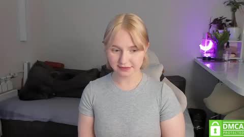 Snapshot of _dewpoint_ chatting on 05.19.26 Ri online show from 05.19.26