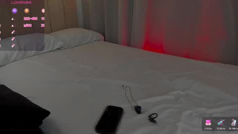 Emma and Tonny online show from 11.18.25