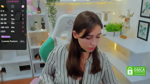 Lizzy  online show from 01.05.25