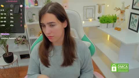 Lizzy  online show from 01.11.25