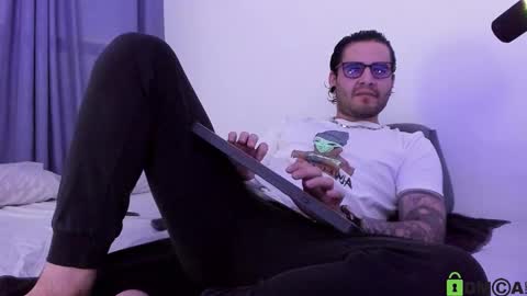  -         online show from 10.09.25