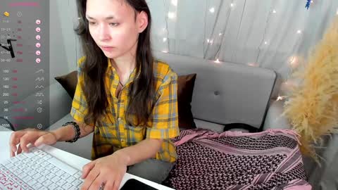 _emily__strike_ online show from 12.19.24