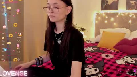 Snapshot of _emily__strike_ chatting on 02.22.26 _emily__strike_ online show from 02.22.26