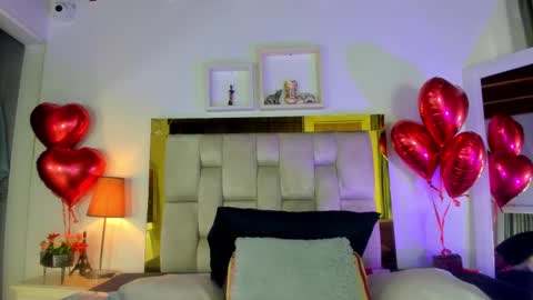 Isabella online show from 02.15.25