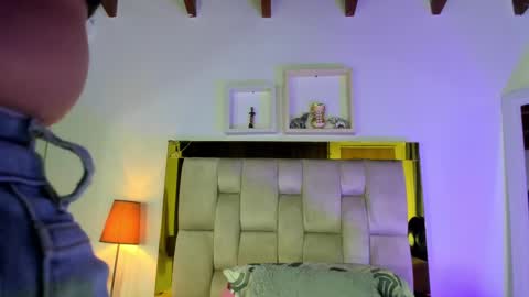 Isabella online show from 03.10.25