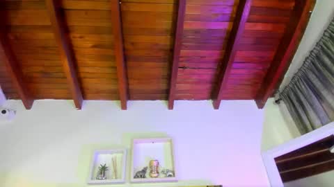 Isabella online show from 10.12.25