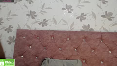 Snapshot of _emma_diamond_ chatting on 01.27.25 Emma online show from 01.27.25