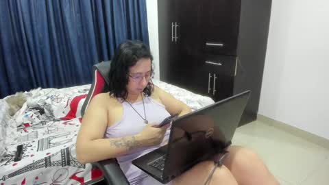 Emma online show from 01.18.25