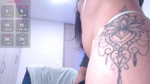  Erica Vanderhill  online show from 09.19.25