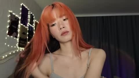 EveEva online show from 03.08.25