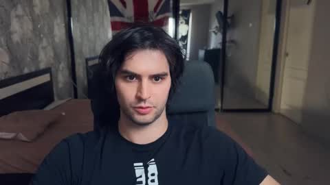 Snapshot of _fatrabbit chatting on 10.08.25 Keanu online show from 10.08.25