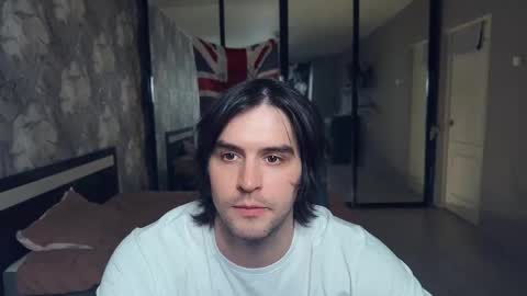 Snapshot of _fatrabbit chatting on 10.27.25 Keanu online show from 10.27.25