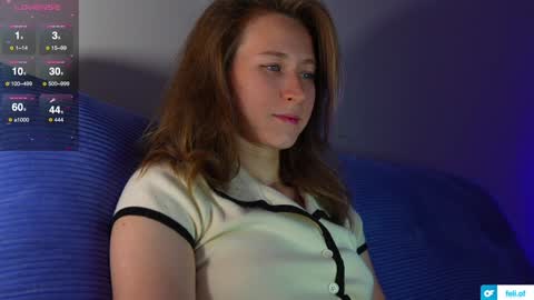 Snapshot of _feli_ chatting on 10.07.25 all my social online show from 10.07.25