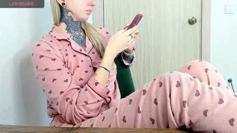 Alis online show from 02.15.25