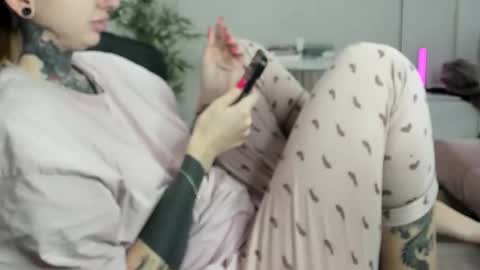 Alis online show from 11.26.25