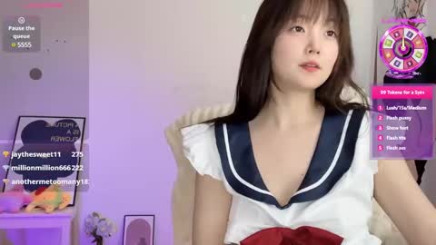 Snapshot of _flipped_ chatting on 03.08.25 Flipped online show from 03.08.25