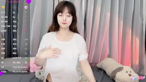 Snapshot of _flipped_ chatting on 11.05.25 Flipped online show from 11.05.25