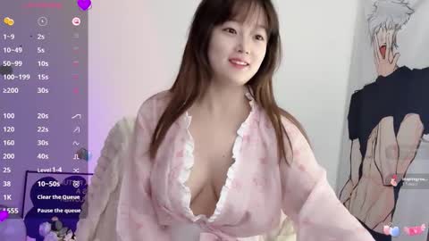 Snapshot of _flipped_ chatting on 11.08.25 Flipped online show from 11.08.25