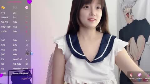 Snapshot of _flipped_ chatting on 11.23.25 Flipped online show from 11.23.25