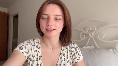 Alice Sorry friends. I wont be able to see you today see you tomorrow. online show from 04.11.26