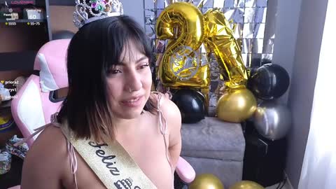 Snapshot of _gala__ chatting on 12.31.24 we are hot friends online show from 12.31.24
