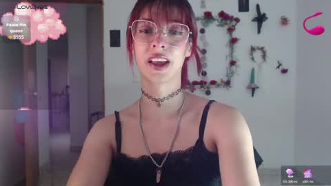 Snapshot of _galya_ chatting on 05.18.26 Galya online show from 05.18.26