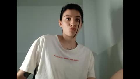 Mia-foster online show from 02.16.25