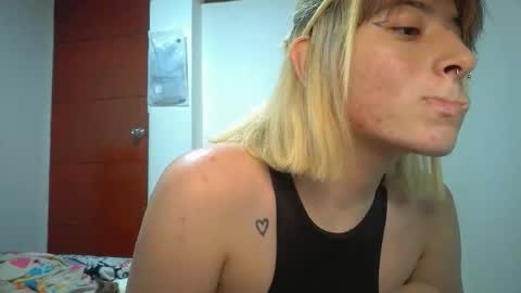 Mia-foster online show from 05.07.26