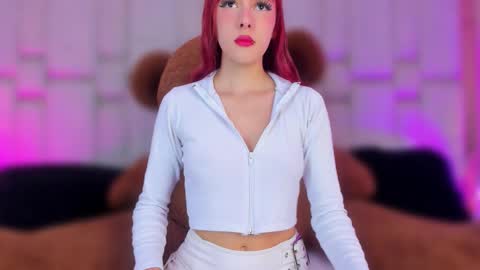 Snapshot of _gigidoll_ chatting on 11.19.25 Gigi online show from 11.19.25