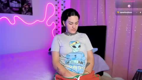 Snapshot of _gleep chatting on 12.01.25 LEEP online show from 12.01.25