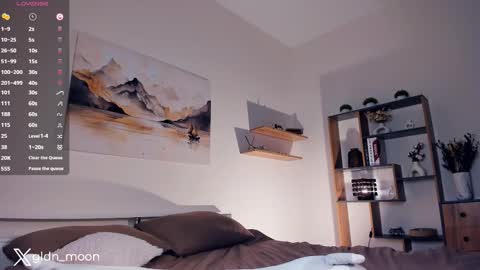 Snapshot of _golden_moon_ chatting on 02.10.25 Rina online show from 02.10.25