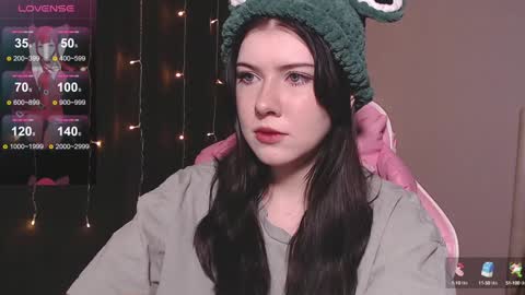 Tori online show from 01.28.25