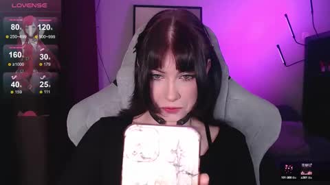 Tori online show from 09.25.25