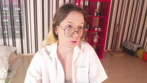 Snapshot of _hanna_moon_ chatting on 03.01.25 Hannaolotl online show from 03.01.25