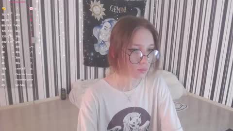 Snapshot of _hanna_moon_ chatting on 09.13.25 Hannaolotl online show from 09.13.25