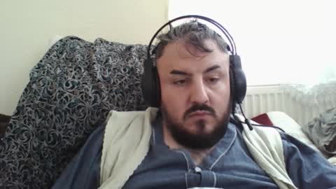  hasanhz.  online show from 09.20.25