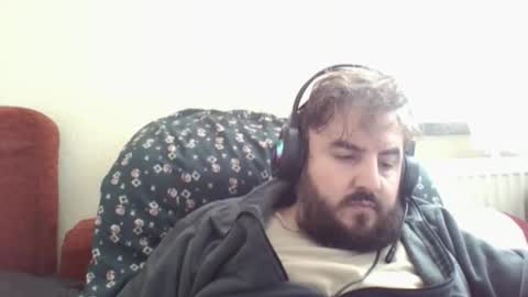  hasanhz.  online show from 12.15.25