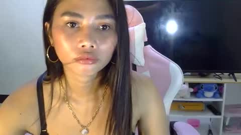 _hazumi online show from 10.22.25