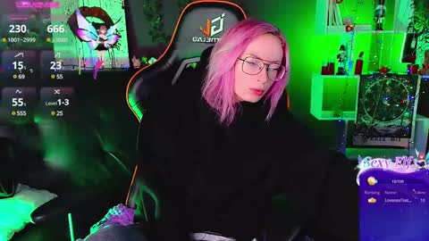 Helen Carter 3  Next stream   2330 MSC online show from 03.03.25