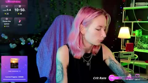 Helen Carter 3  Next stream   2330 MSC online show from 09.22.25