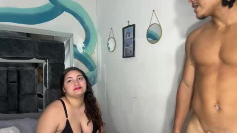 Snapshot of _hells_bells chatting on 11.29.25 Sam and MIke online show from 11.29.25