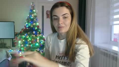 Criss4u online show from 12.25.24