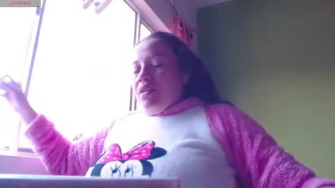 Snapshot of _honey1_ chatting on 06.17.26 Honey online show from 06.17.26