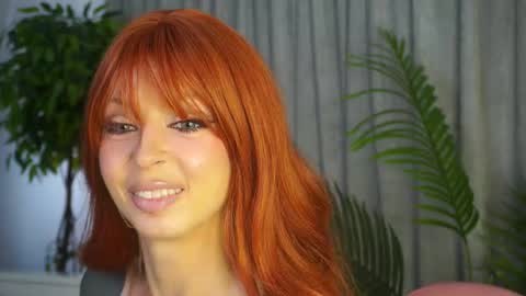 Snapshot of _honeymoney chatting on 03.07.26 Lana online show from 03.07.26