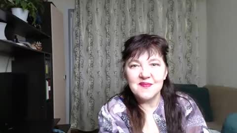 Snapshot of _illusion_ chatting on 11.14.25 Illusion online show from 11.14.25