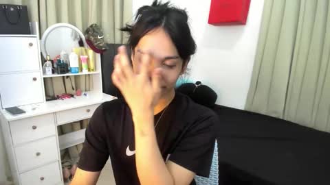 yanie online show from 03.23.26