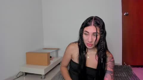 Isabella online show from 04.25.26