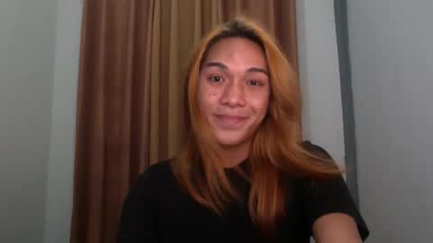 Snapshot of _iwantyourx chatting on 11.30.25 KIA online show from 11.30.25