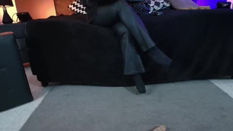 Miss Jade online show from 10.21.25